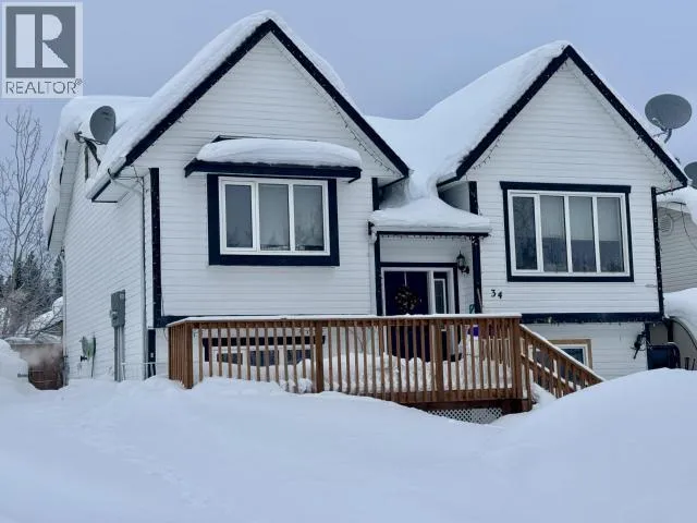 34 MOONSTONE LANE, Whitehorse, Yukon Y1A5Z9