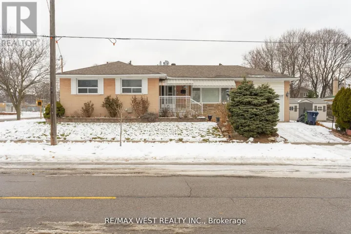 MAIN - 28 PARAGON ROAD, Toronto (Kingsview Village-The Westway), Ontario M9R1J5