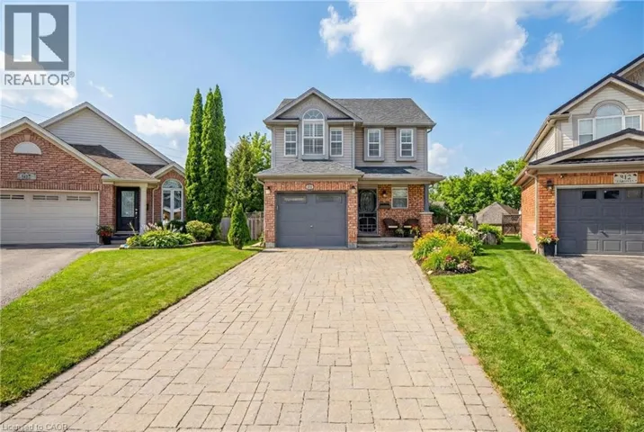 919 VERONICA Court, Kitchener, Ontario N2A4G4