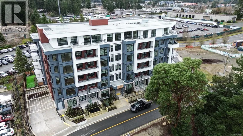 302 6320 Sentinal Dr, Nanaimo, British Columbia V9V1W4