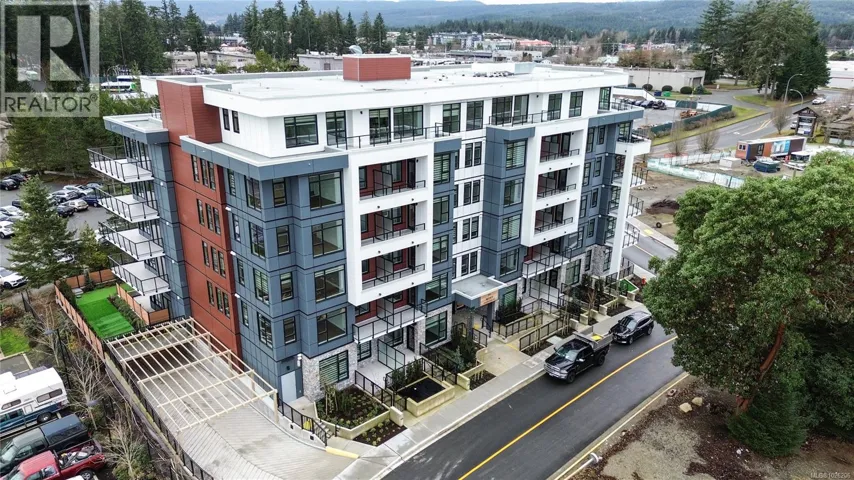 606 6320 Sentinal Dr, Nanaimo, British Columbia V9V1W4