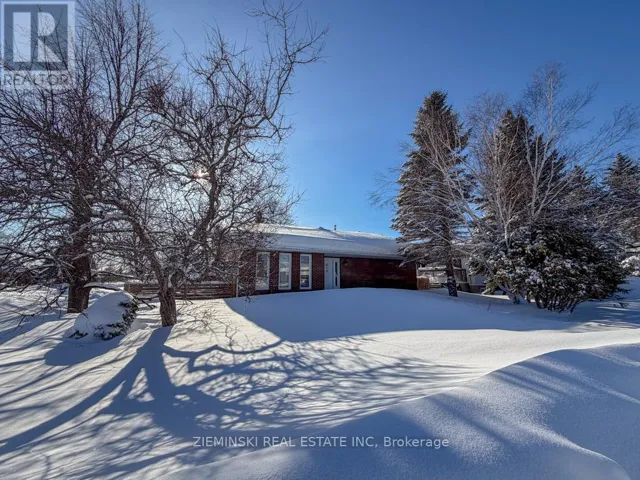 619 REYNOLDS STREET, Iroquois Falls, Ontario P0K1E0