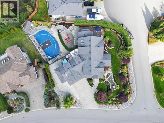 601 Sentinel Dr, Mill Bay, British Columbia V0R2P4