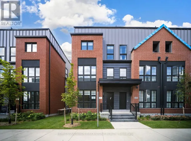 22 CHESLEY STREET, Vaughan (Uplands), Ontario L4J0M1