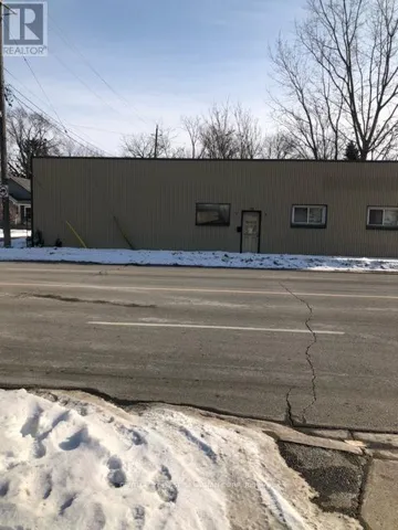 79 FORHAN STREET, Chatham-Kent (Wallaceburg), Ontario N8A3R9