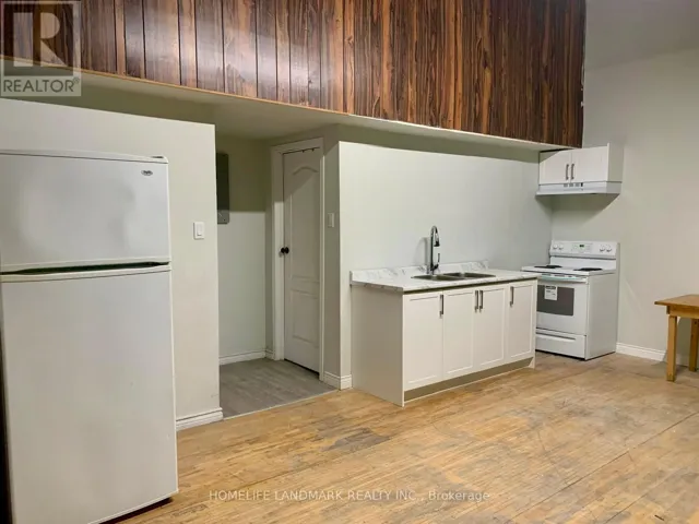 2 - 450 SPADINA AVENUE, Toronto (Kensington-Chinatown), Ontario M5T2G8