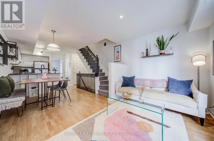 6 - 21 FOUNDRY AVENUE, Toronto (Dovercourt-Wallace Emerson-Junction), Ontario M6H4K7
