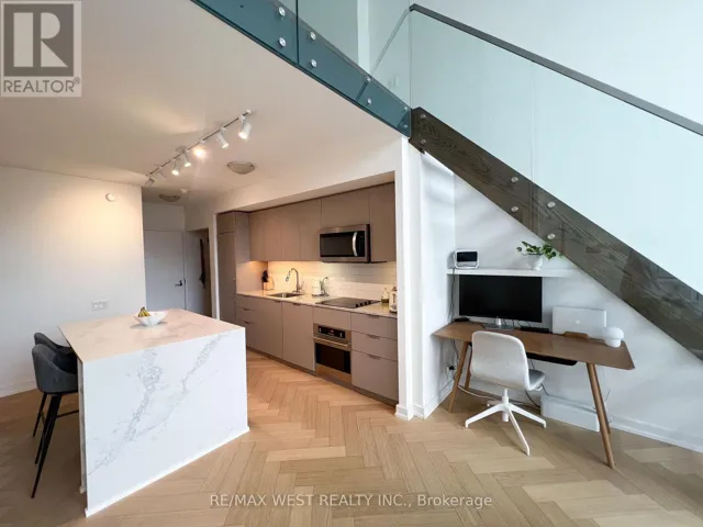 728 - 5 HANNA AVENUE, Toronto (Niagara), Ontario M6K0B3