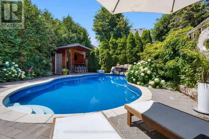 30 - 5 TYRE AVENUE, Toronto (Islington-City Centre West), Ontario M9A1C5