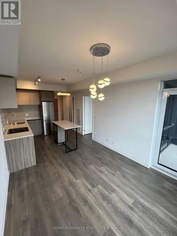 1606 - 7950 BATHURST STREET, Vaughan (Beverley Glen), Ontario L9J0B8