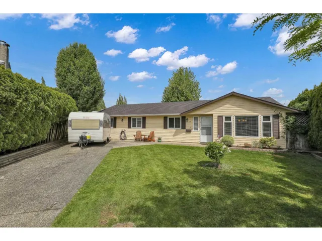 6359 172A AVENUE, Surrey, British Columbia V3S6V4