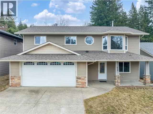 930 37 Street SE, Salmon Arm, British Columbia V1E3M2