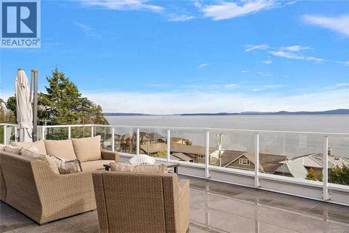 410 5118 Cordova Bay Rd, Saanich, British Columbia V8Y2K5