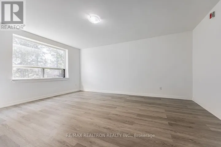 106 - 4 HILL HEIGHTS ROAD, Toronto (Stonegate-Queensway), Ontario M8Y1Z1