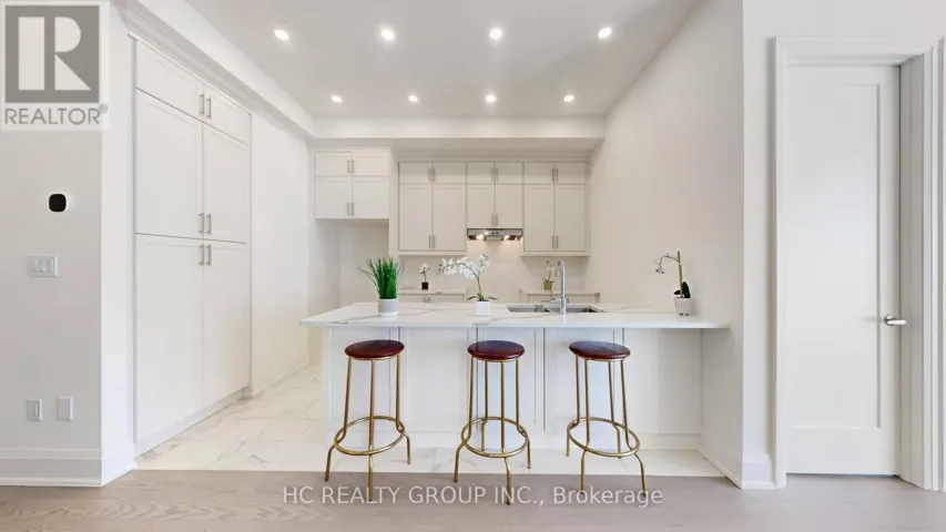 3325 TAHA GARDENS, Oakville (GO Glenorchy), Ontario L6M5S1