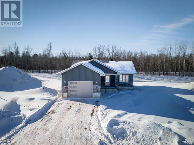 13 EDDY CRESCENT, Pembroke, Ontario K8A0M1