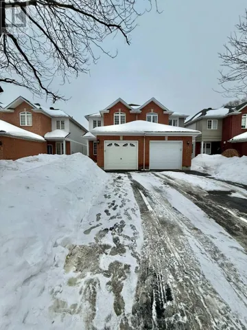 70 TRUMP AVENUE, Ottawa, Ontario K2C4A4