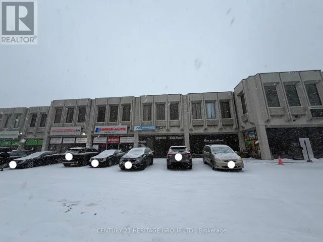 202 D - 4544 DUFFERIN STREET W, Toronto (York University Heights), Ontario M3H5X2