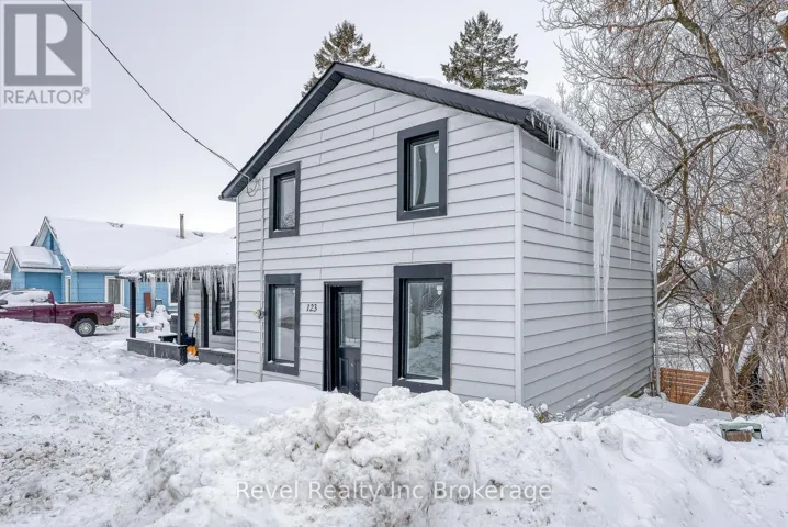 123 CHARLES STREET E, Ingersoll (Ingersoll - South), Ontario N5C1J9