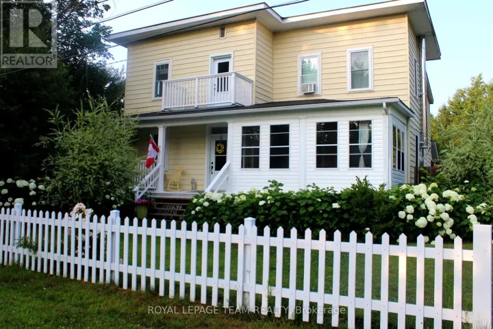 21 KING STREET, Killaloe, Hagarty and Richards, Ontario K0J2A0