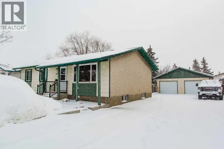 9233 99 Avenue, Grande Prairie, Alberta T8v3x4