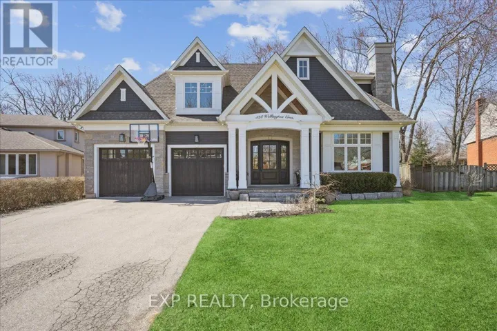 528 WELLINGTON CRESCENT, Oakville (WO West), Ontario L6L4X5