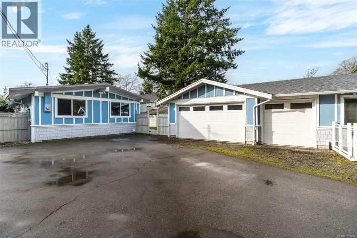 4638 Falaise Dr, Saanich, British Columbia V8Y1B3