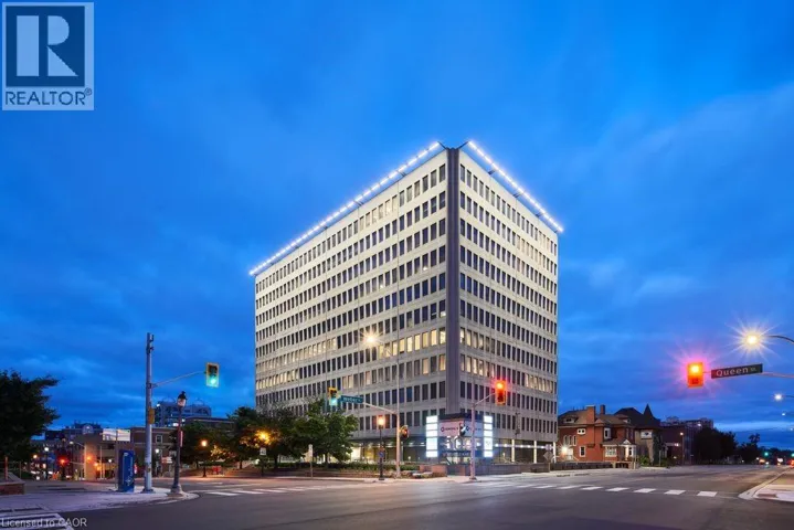 50 QUEEN Street N Unit# 820, Kitchener, Ontario N2H6P4