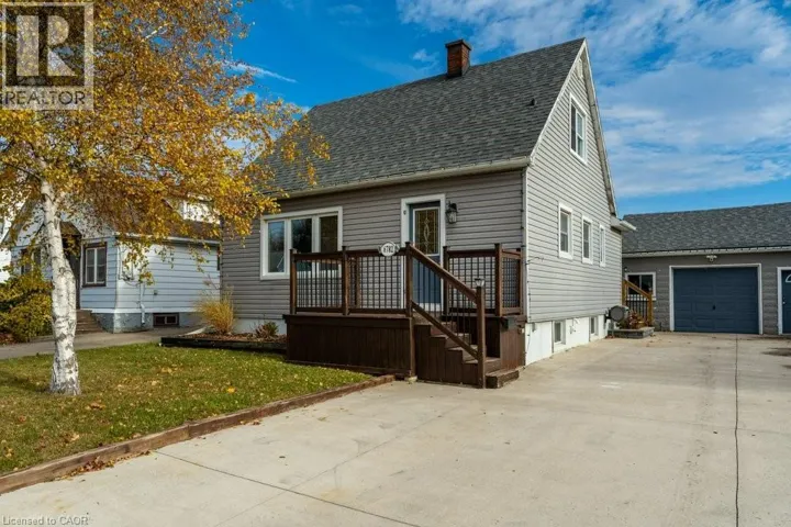 6782 DORCHESTER Road, Niagara Falls, Ontario L2G5T9