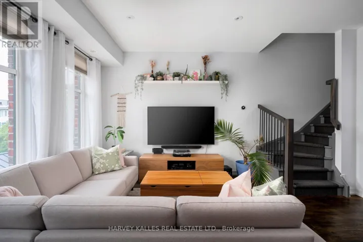 45 - 140 BROADVIEW AVENUE, Toronto (South Riverdale), Ontario M4M0A8