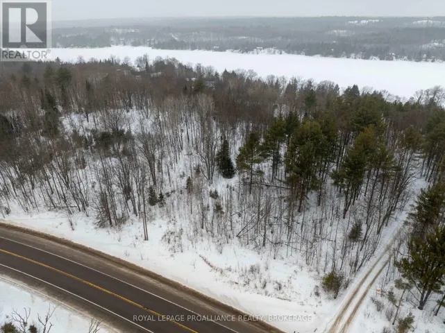 PT LT 20 HIGHWAY 7, Tay Valley, Ontario K0H0B6