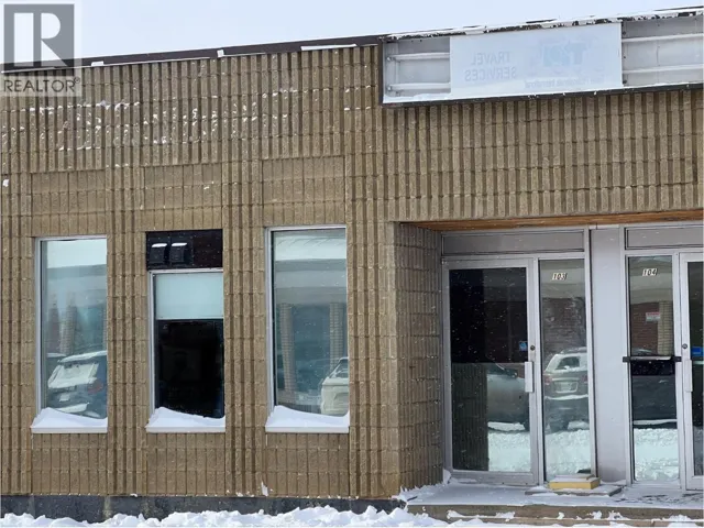 900 102 Avenue Unit# 103, Dawson Creek, British Columbia V1G2B7