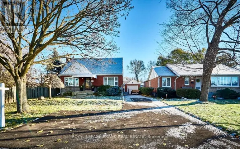 1107 GREEN STREET, Whitby (Downtown Whitby), Ontario L1N4G8