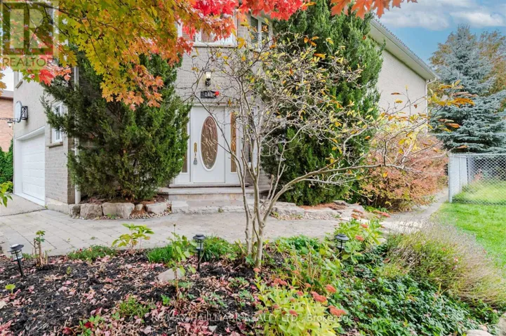 145 OLD SURREY LANE, Richmond Hill (South Richvale), Ontario L4C6R9