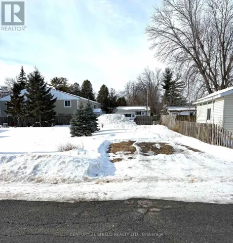 36 BROAD STREET, South Glengarry, Ontario K0C1N0
