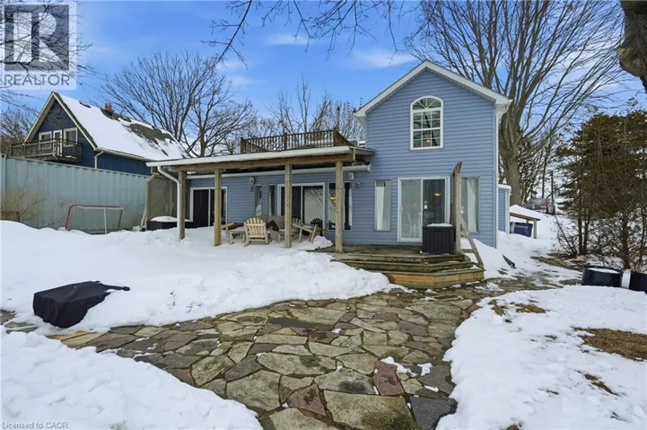 735 SANDY BAY Road, Dunnville, Ontario N1A2W6