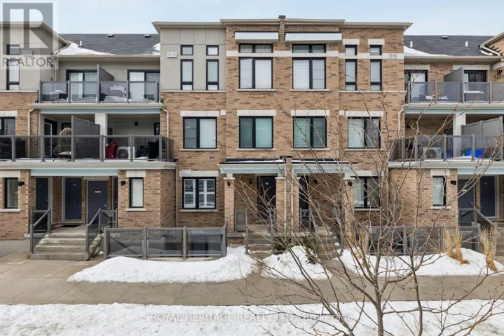 33 B LOOKOUT DRIVE, Clarington (Bowmanville), Ontario L1C7G1