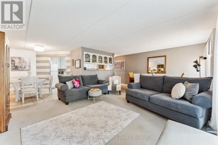 105 - 8 CHRISTOPHER COURT, Guelph (Kortright West), Ontario N1G4N7
