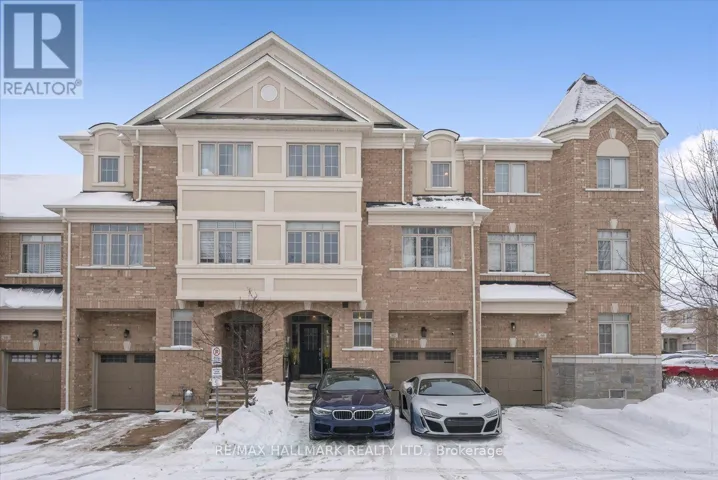 62 RUFFLE LANE, Richmond Hill (Oak Ridges), Ontario L4E0W3