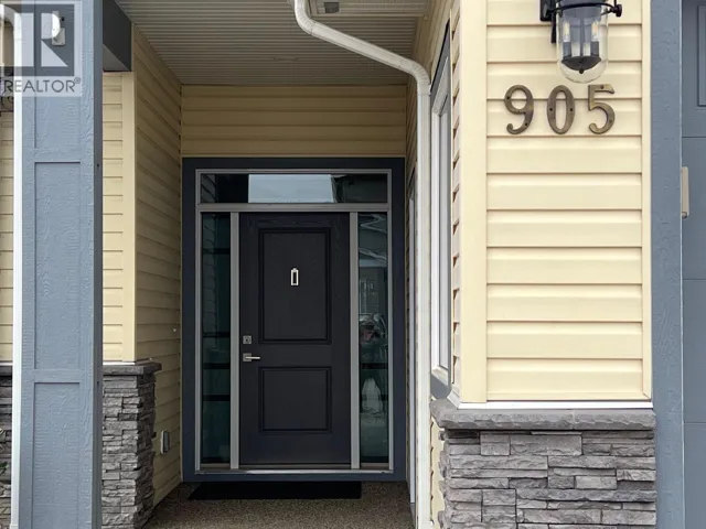 905 9th Avenue, Vernon, British Columbia V1H1Z1