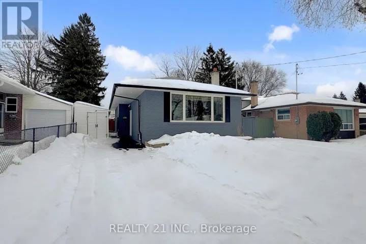 7 STONEY CREEK DRIVE, Toronto (West Hill), Ontario M1E3L2