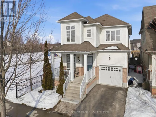 27 MAJESTIC STREET, Whitby (Port Whitby), Ontario L1N0H3