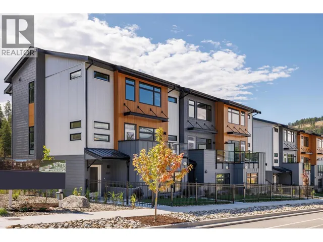 3425 Hilltown Drive Unit# 2, Kelowna, British Columbia V1V2B5