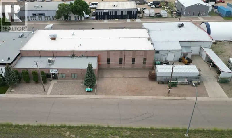 1954 10 Avenue NW, Medicine Hat, Alberta T1A7J5
