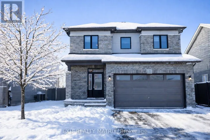 573 STRASBOURG STREET, Russell, Ontario K0A1W0