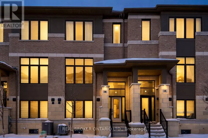 16 TAY LANE, Richmond Hill, Ontario L4S1N7