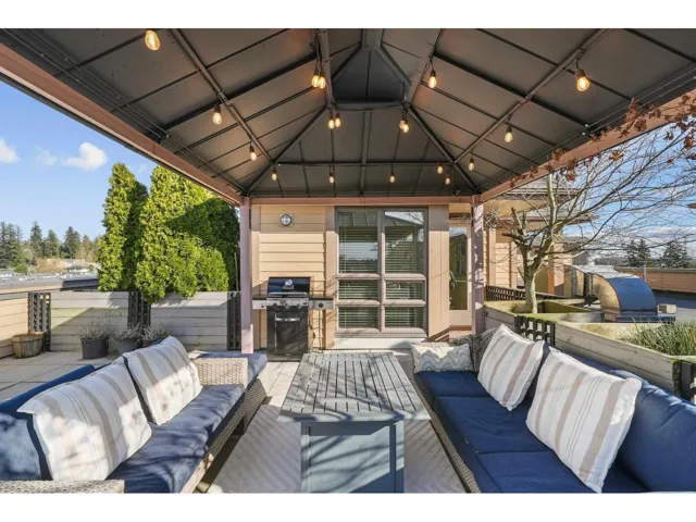 406 5811 177B STREET, Surrey, British Columbia V3S4J4