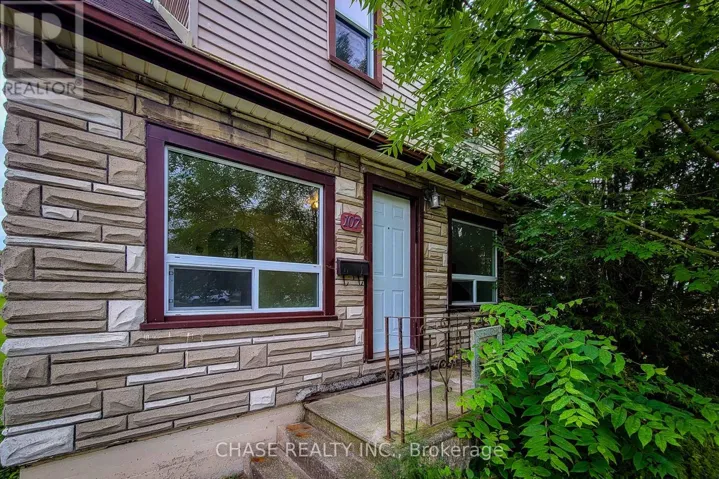 107 SAINT GEORGE STREET, Welland (Broadway), Ontario L3C5N5