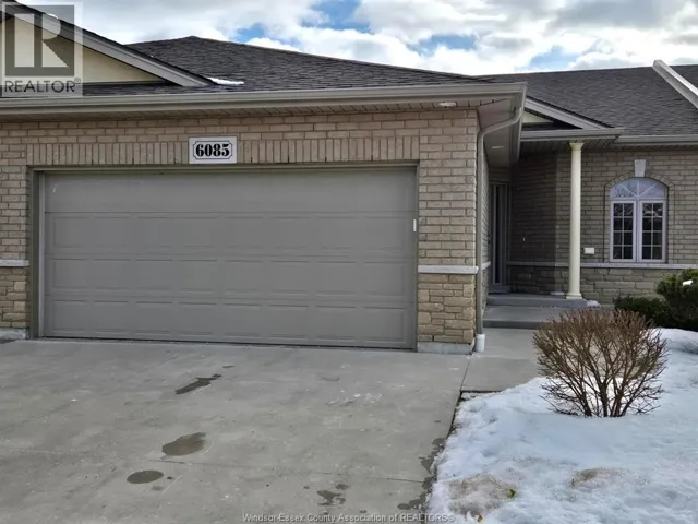 6085 LIVINGSTONE, Windsor, Ontario N9J3Y7