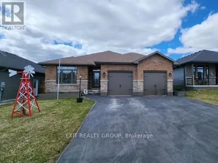 16 MATHEOS CRESCENT, Quinte West (Murray Ward), Ontario K8V0L2